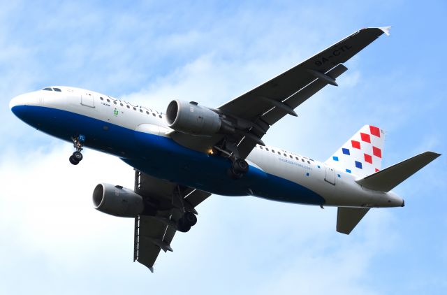 Airbus A319 (9A-CTL)