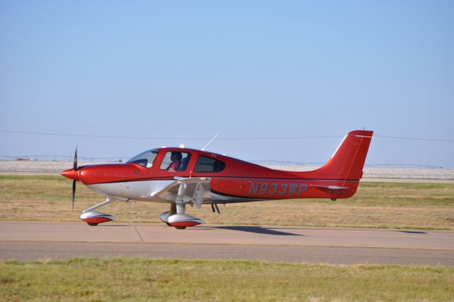 Cirrus SR-22 (N933WP)