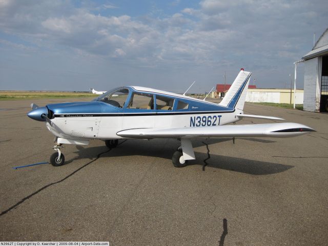 Piper Cherokee Arrow (N3962T)