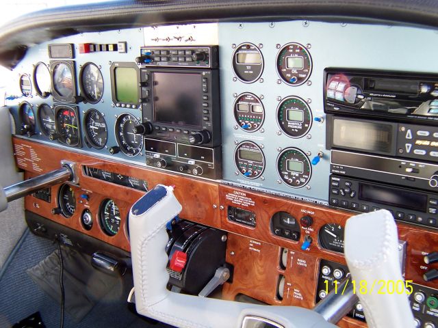 Piper Saratoga (N555BP)