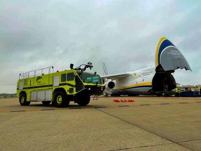 Antonov An-124 Ruslan (UR-82027)