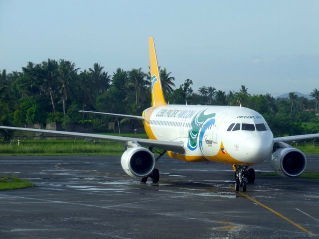 Airbus A320 (RP-C3270) - Cebu Pacific A320-214 RPC-3270 on 17 July 2014. Kalibo Airport, Philippines. This will be my second flight on this aircraft.