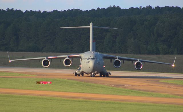 Boeing Globemaster III (94-0069)