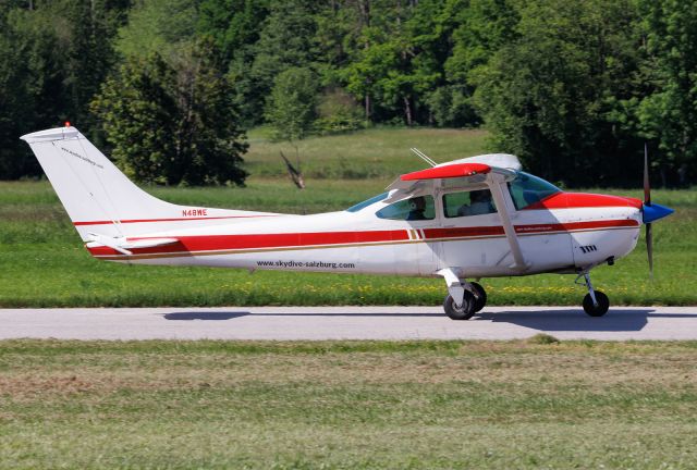 Cessna Skylane (N48WE)