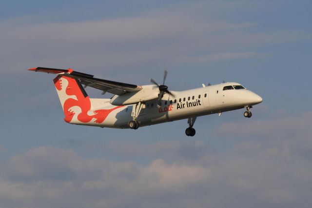 de Havilland Dash 8-100 (C-FEAI)