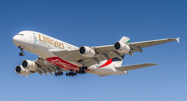 Airbus A380-800 (A6-EOG) - UAE215 arrives from Dubai