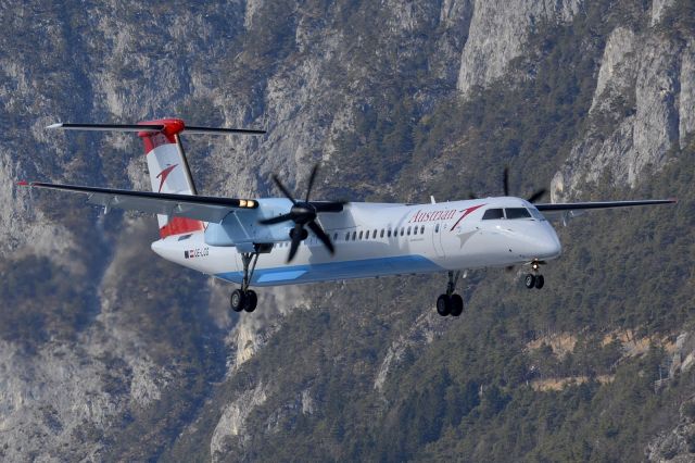 de Havilland Dash 8-400 (OE-LGG)