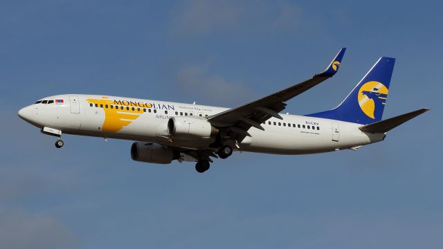 Boeing 737-800 (EI-CXV)