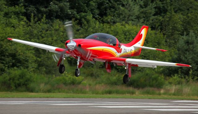 Lancair Legacy 2000 (PH-LIS)