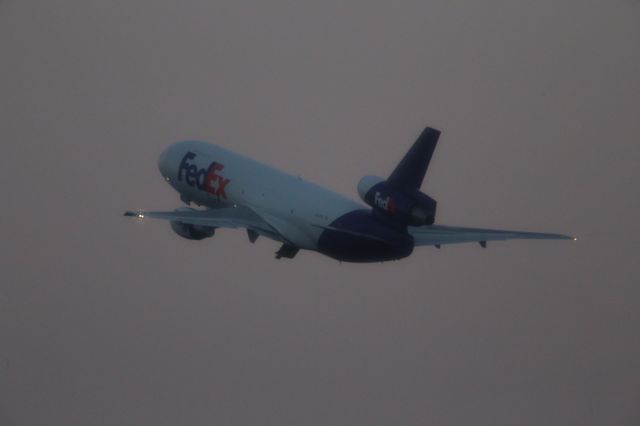 McDonnell Douglas DC-10 (N372FE)