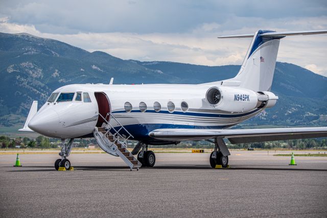 Gulfstream American Gulfstream 2 (N945PK) - Gulfstream GII-B at KBZN br /July 2022