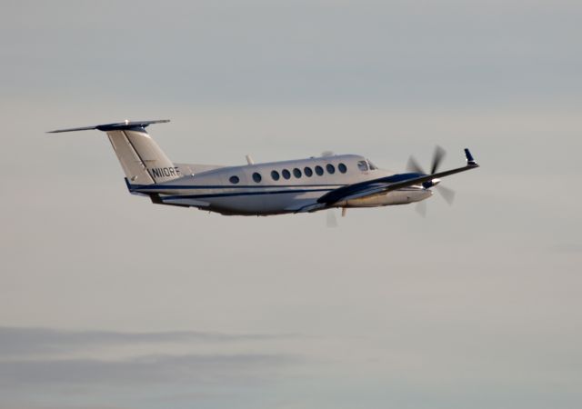 Beechcraft Super King Air 300 (N110RF) - Take off RW10. The KA350 is the best performer among the King Air series in terms of payload and range.   LANDMARK offers a great service on the Syracuse (KSYR) airport.