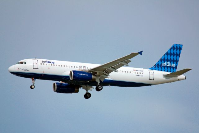 Airbus A320 (N649JB) - JetBlue Airways, N649JB, AIRBUS A320-232, msn 2977, Photo by John A. Miller, a rel=nofollow href=http://www.PhotoEnrichments.comwww.PhotoEnrichments.com/a