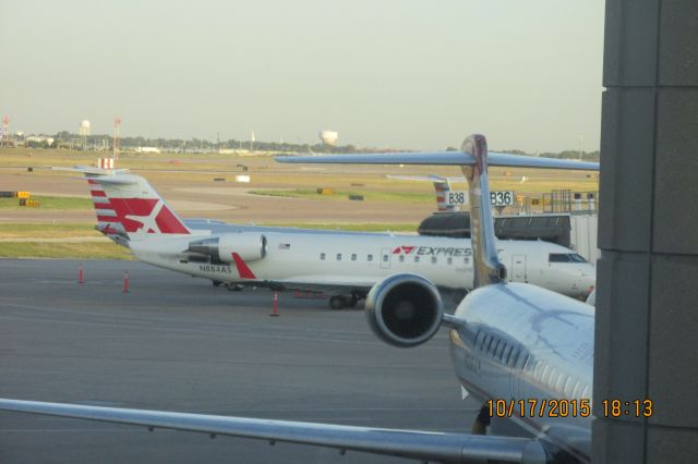 Canadair Regional Jet CRJ-200 (N884AS) - A never-before seen photo (on Flightaware) of an original ExpressJet livery.  Departing at 824AM to Baton Rouge, Louisana.