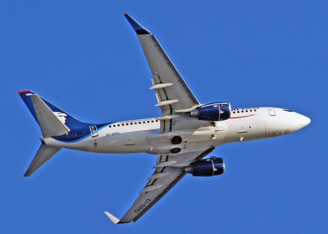 Boeing 737-700 (EI-DRD)