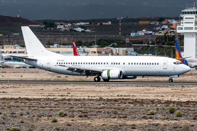 BOEING 737-400 (OY-ASC)