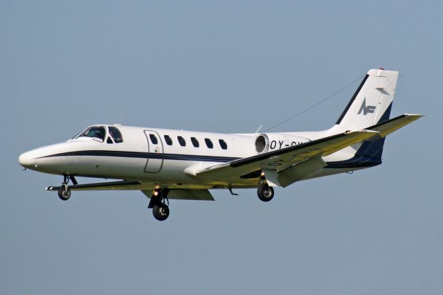 Cessna Citation II (OY-CYV)