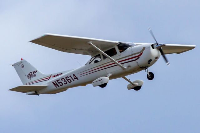 Cessna Skyhawk (N53614)