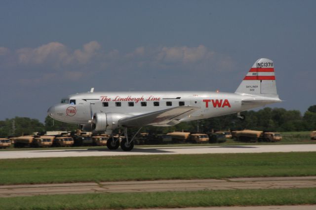 Douglas DC-2 (N1934D)