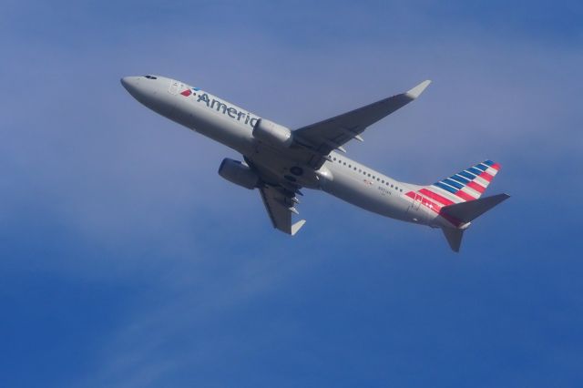 Boeing 737-700 (N901AN)