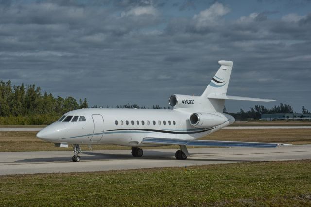 Dassault Falcon 900 (N412EC)