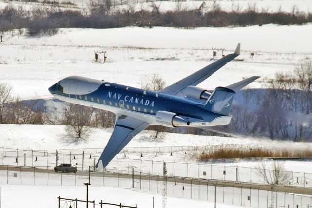 Canadair Regional Jet CRJ-200 (C-GNVC)