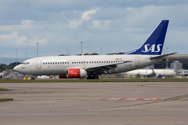 Boeing 737-700 (LN-RRM) - SAS4609 arriving from Oslo