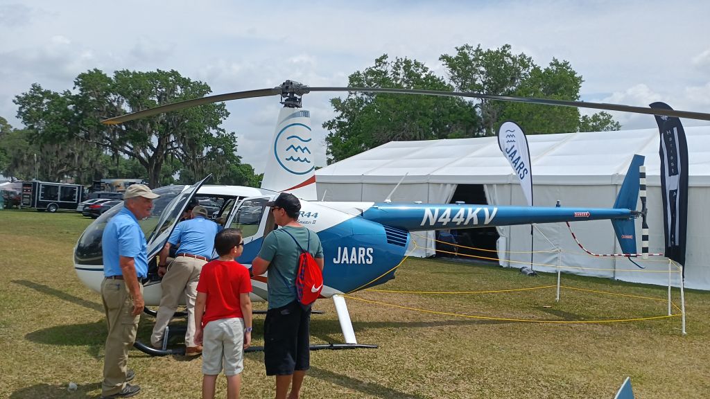 Robinson R-44 (N44KV) - Taken at the 2021 EAA Sun N Fun Fly-In Entrance