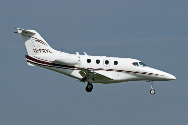 Beechcraft Premier 1 (G-FRYL)