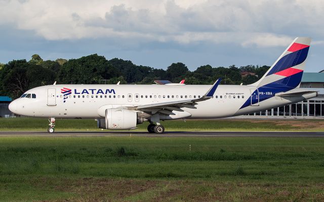 Airbus A320neo (PR-XBA)
