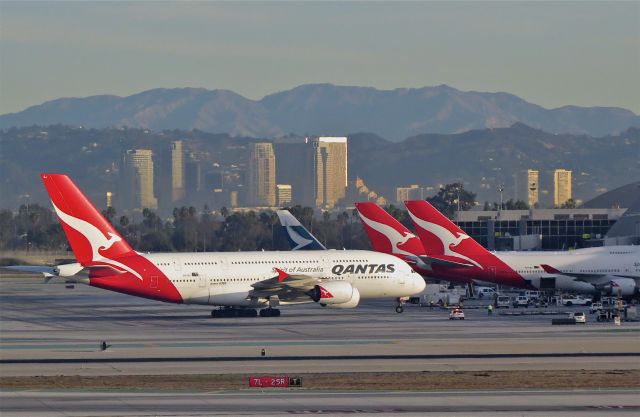 Airbus A380-800 (VH-OQJ)