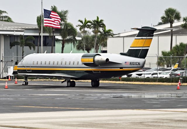 Canadair Regional Jet CRJ-200 (N101CN)