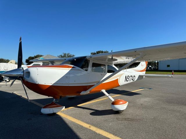 Cessna Skylane (N5174D)