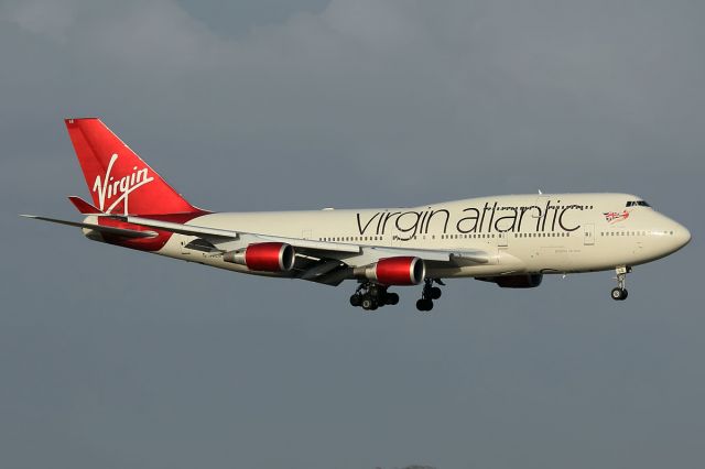 Boeing 747-400 (G-VXLG)