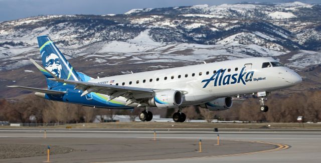 Embraer 175 (N199SY) - In this capture from earlier this year, SkyWest's N199SY is just about to touch down on 34L.