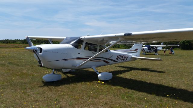 Cessna Skyhawk (N1158V)