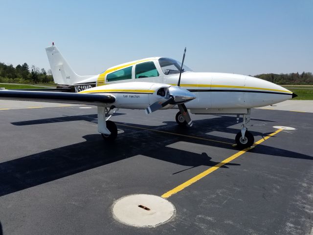 Cessna 310 (N511MB)