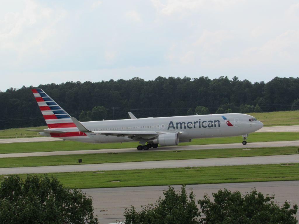 BOEING 767-300 (N347AN) - The last sun of the day before clouds are rolling in. Taken July 16, 2016.