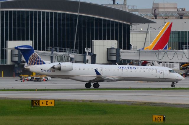 Canadair Regional Jet CRJ-700 (N792SK) - at KCLT - 8/12/18