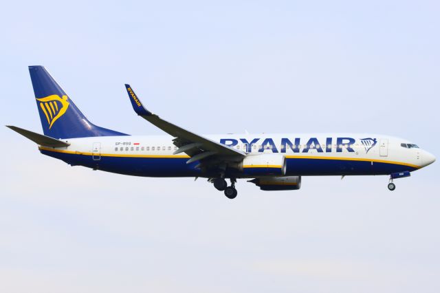 Boeing 737-800 (SP-RSQ)