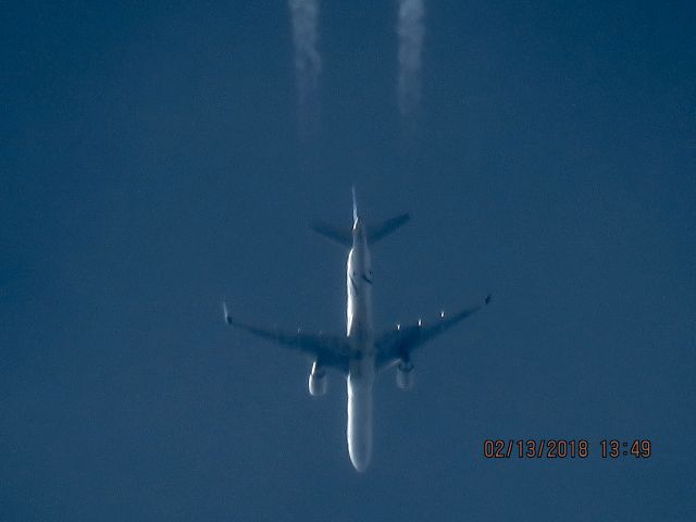 Boeing 757-200 (N717TW)