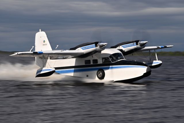 Grumman G-44 Widgeon (N90727)