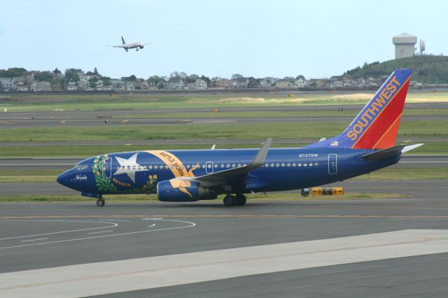 Boeing 737-700 (N727SW)