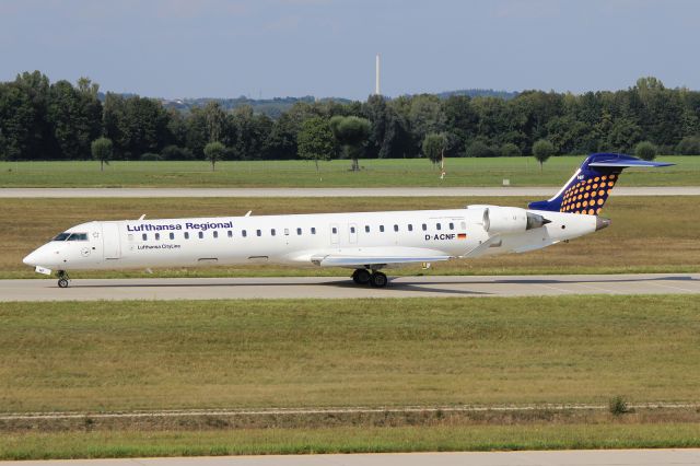 Canadair Regional Jet CRJ-900 (D-ACNF)