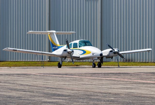 Beechcraft Duchess (N6013Z)