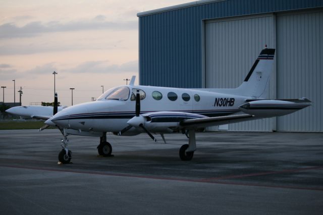 Cessna 340 (N30HB)