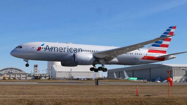 Boeing 787-8 (N807AA) - AAL9652 on short final to Rwy 34L to complete a ferry flight from KORD on 3.10.19. (ln 320 / cn 40625). The aircraft will undergo maintenance at ATS.