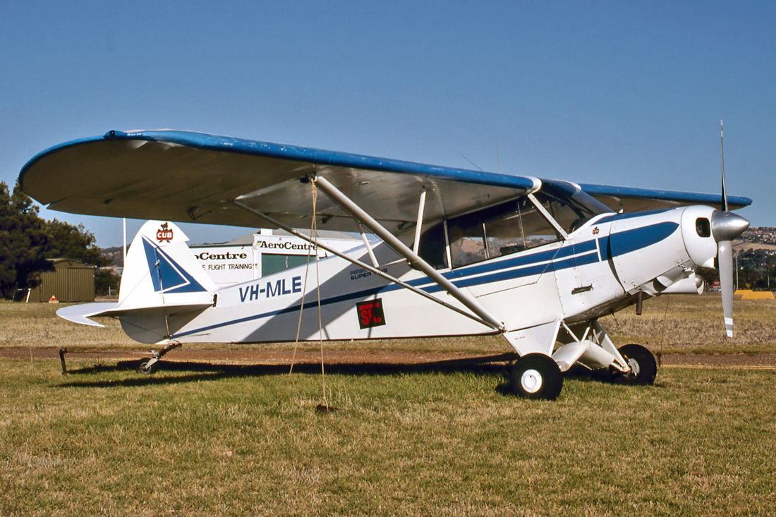 Cessna Skylane (VH-MLE) - PIPER PA-18-150 SUPER CUB - REG : VH-MLE (CN18-7028) - PARAFIELD AIRPORT ADELAIDE SA. AUSTRALIA - YPPF 3/2/1996
