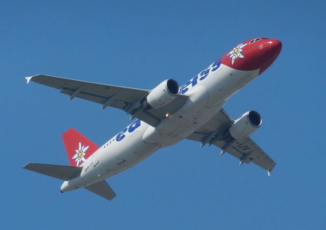 Airbus A320 (HB-IJV)