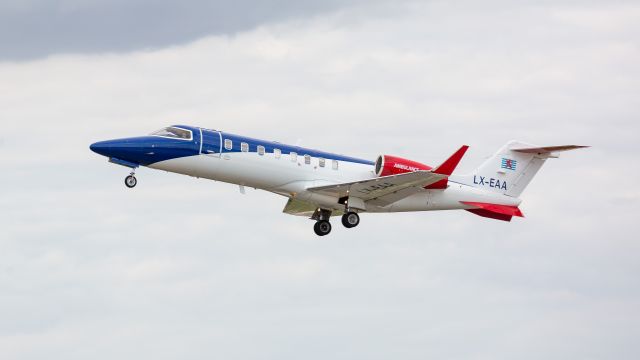 Learjet 45 (LX-EAA)